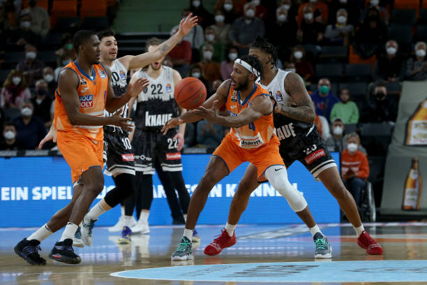 通过分析比 通过分析比